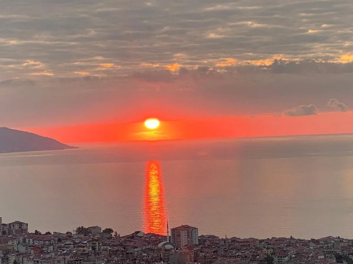 Trabzon Panorama Apart 0*,